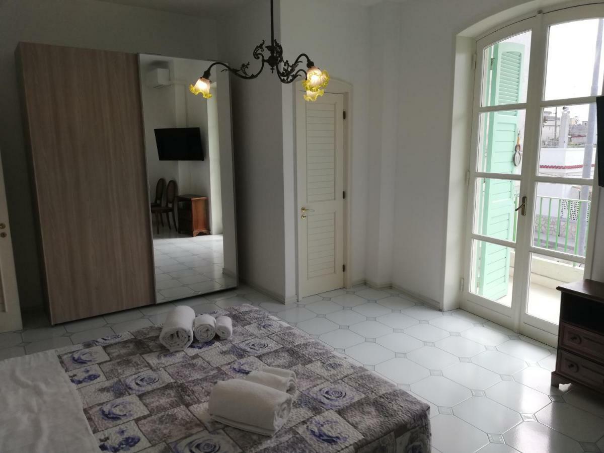 Villa Parisi Bari Eksteriør bilde