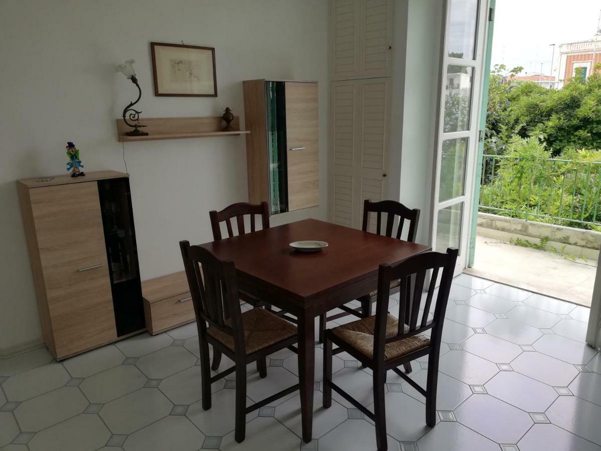 Villa Parisi Bari Eksteriør bilde
