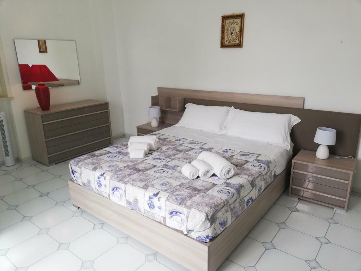 Villa Parisi Bari Eksteriør bilde