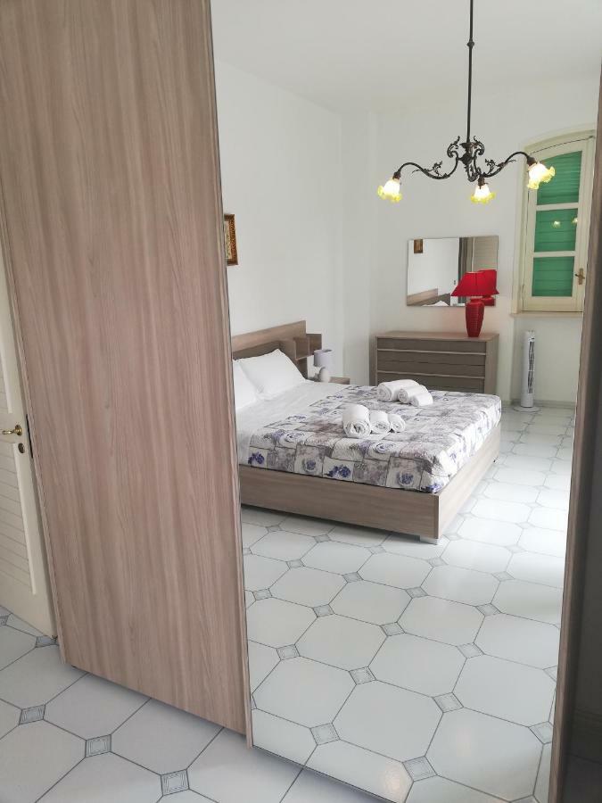 Villa Parisi Bari Eksteriør bilde