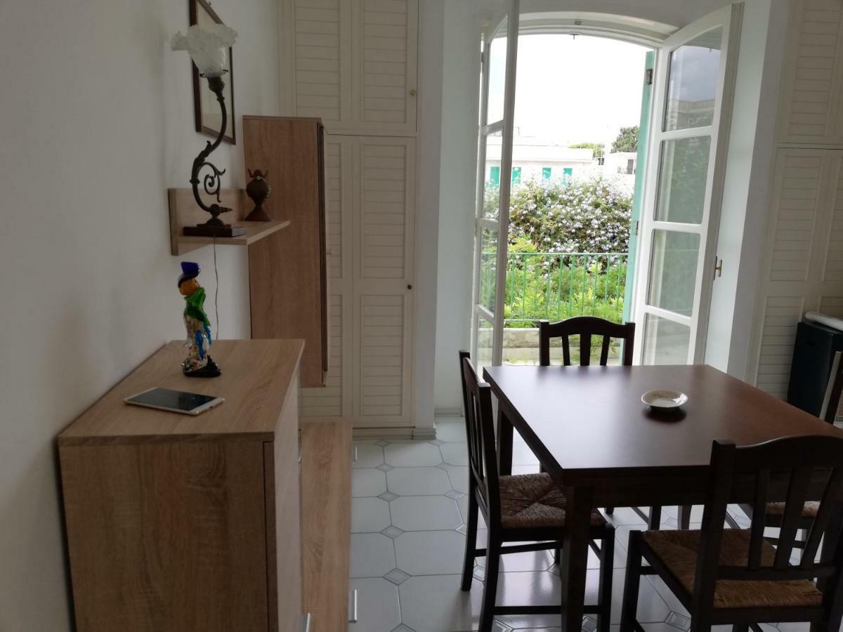 Villa Parisi Bari Eksteriør bilde
